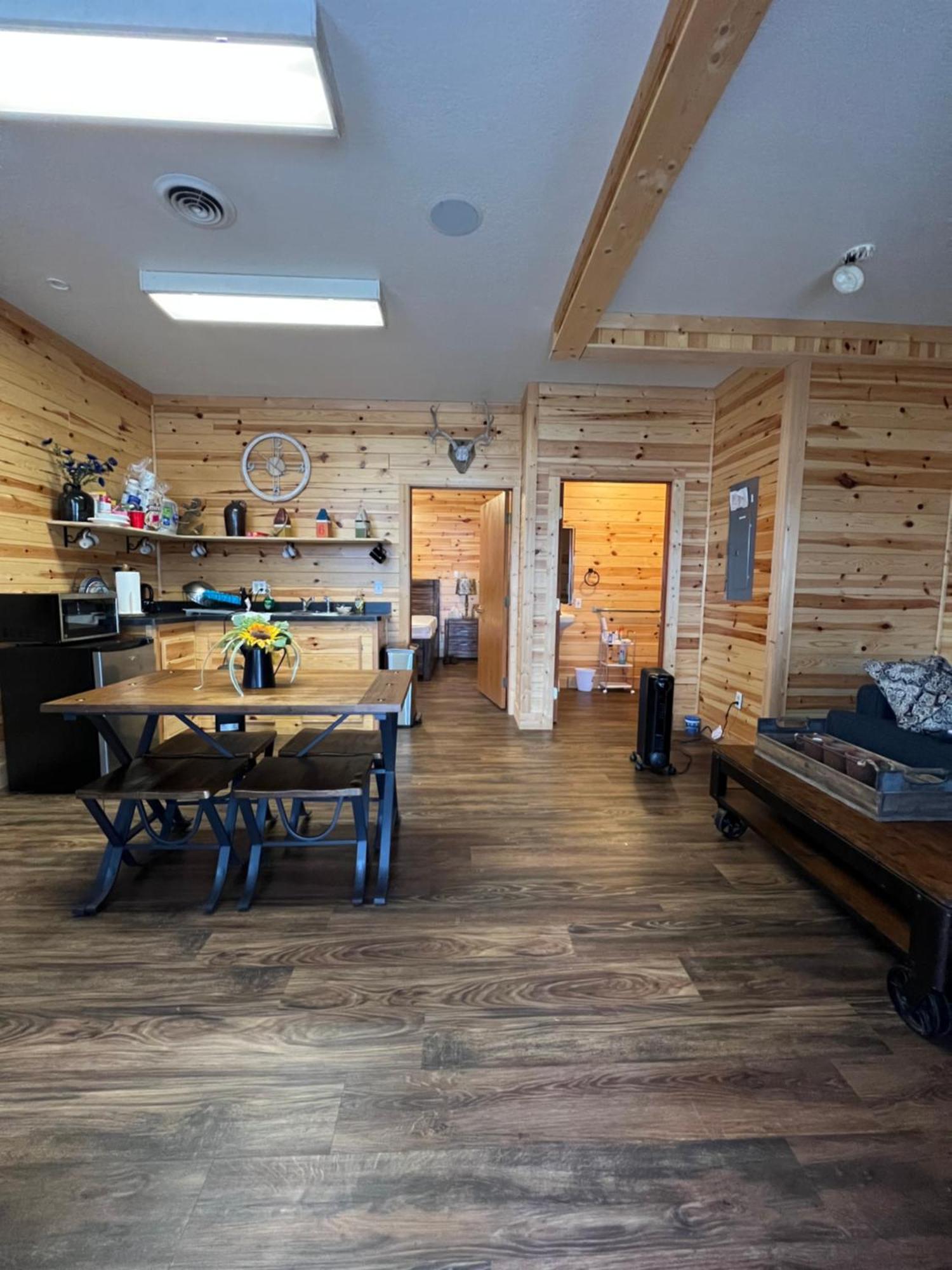 Lake House Lodge Lupton Bagian luar foto